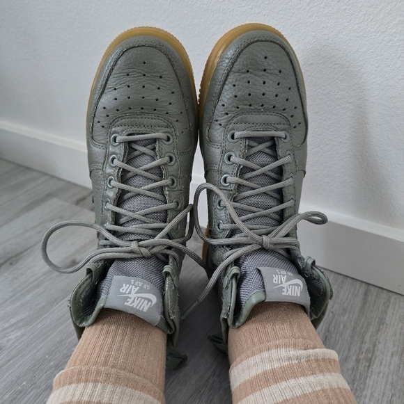 Nike | SF AF1s 'Dark Stucco' olive green gumsole hi-top sneakers | WMS 6.5 - Picture 6 of 14